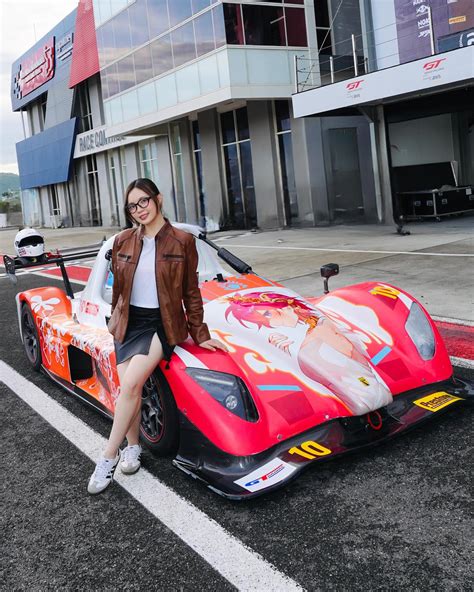 Erika Richardo - Erika Richardo added a new photo.