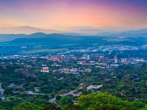 Vista Aérea De La Ciudad De Nelspruit Mpumalanga Sudáfrica Imagen De