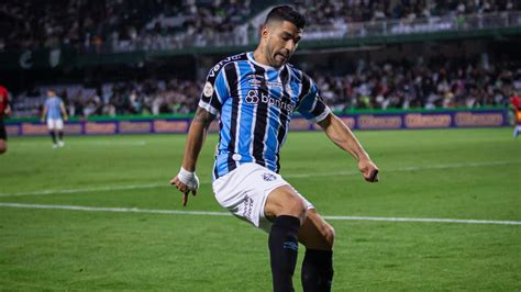 Suárez é o Grêmio na história do futebol mundial e nós podemos provar