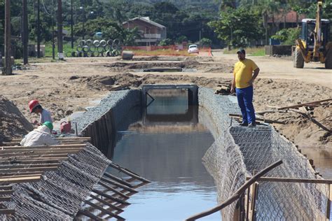 ACIN Associação Empresarial de Navegantes Obras de Macrodrenagem no