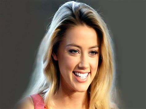 Amber Heard Heard Model Closeup Blonde Bonito Smile Amber