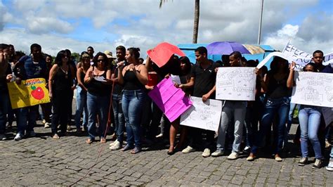 Caminhada Contra o abuso e a exploração sexual de crianças Acajutiba