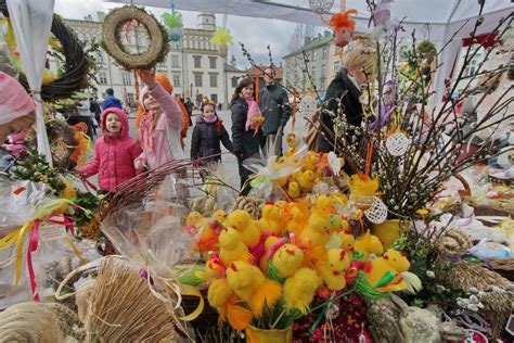 WIELKANOC ZWYCZAJE TRADYCJE OBRZĘDY Gazeta Wrocławska