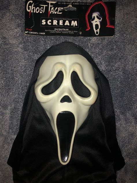 Scream Ghostface Mask Non Glow Fun World Easter Unlimited 2010 ...