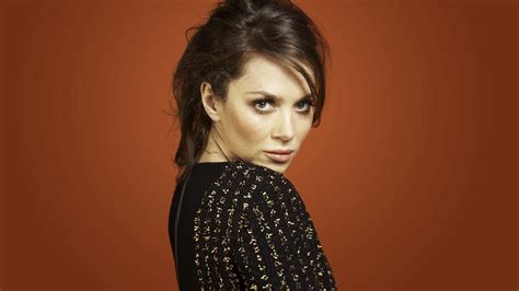 X Anna Friel Brunette Hazel Eyes Dress Monochrome Legs Heels KB HD Wallpaper