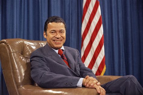 Edward Brooke First Black To Win Popular Election To Us Senate Dies