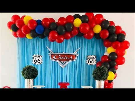 Cancelar Locomotora James Dyson decoracion rayo mcqueen para cumpleaños