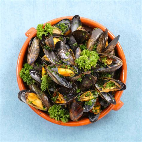 Mussels With Pernod And Fennel Recipe Metropol