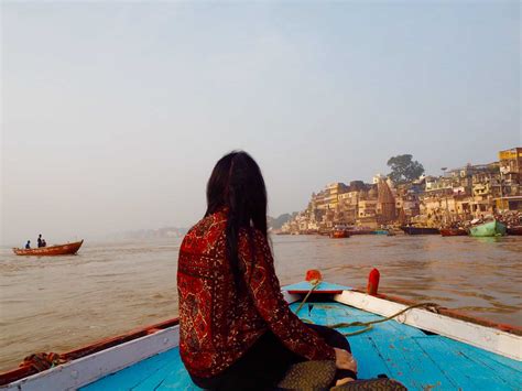 10 Honest Tips For Solo Female Travel In Varanasi (2024)!
