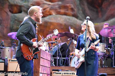 Tedeschi Trucks Band Announces 2022 Red Rocks Shows Grateful Web