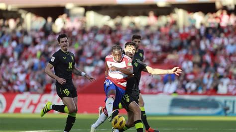 Adrián Argente Granada Almería Miedo escénico Ideal