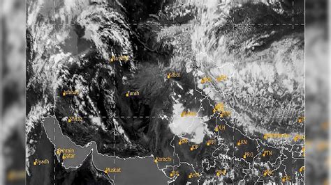 Cyclone Biparjoy Alert ১৬০ কিমি গতি তছনছ করবে সাইক্লোন বিপর্যয় কোন