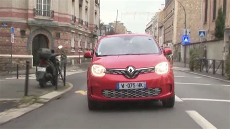 Voiture électrique à moins de 100 euros par mois qui peut en profiter