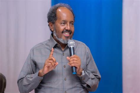 Madaxweyne Xasan Sheekh Oo Baaq Midnimo Ah U Diray Dadka Soomaaliyeed