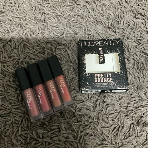 HUDA BAUTY Pretty Grunge Liquid Matte Lip Quad Set Shopee Philippines