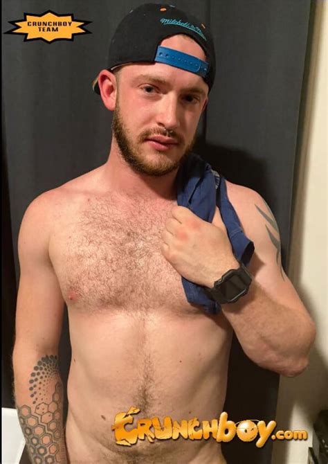 Vlad Winter le modèle du site porno gay Crunchboy