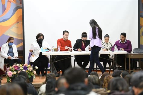 Entrega La Facultad De Odontolog A De La Uach Plazas Para El