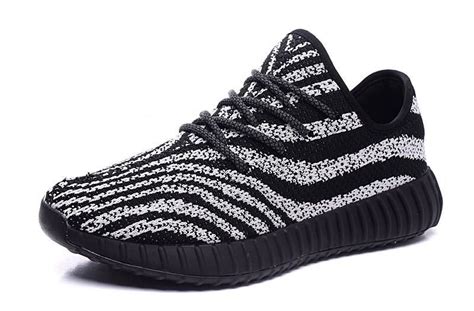 Adidas Yeezy 550 Boost Unisex Sko Svart Vit Adidas Yeezy Boost Yeezy