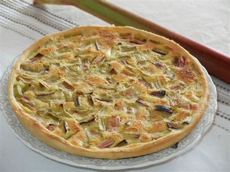 Tarte Normande La Rhubarbe Cr Me Fra Che Et F Ve Tonka Recette