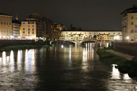 Ponte Vecchio Bridge in Florence at Night Editorial Stock Photo - Image ...