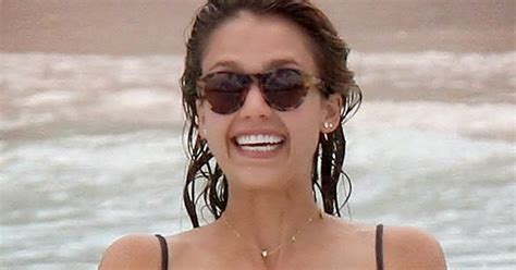 Celebrity Spandex Bikini Jessica Alba In Bikini