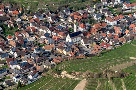 Luftbild Vogtsburg Im Kaiserstuhl Ortsteil Oberbergen In Vogtsburg Im