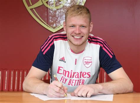 Ramsdale Renova O Seu Contrato Com O Arsenal