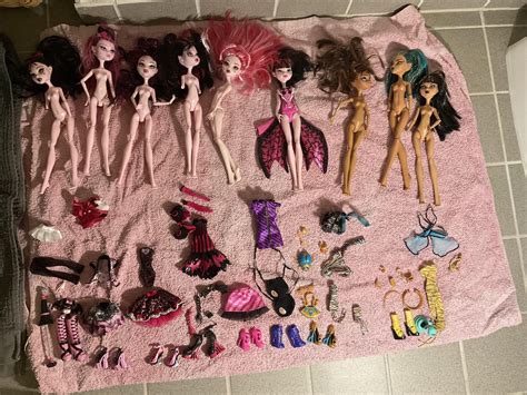 I Cleaned All My New Dolls Bodies And Accessories Today Except For Ghoul Rule Draculaura Because