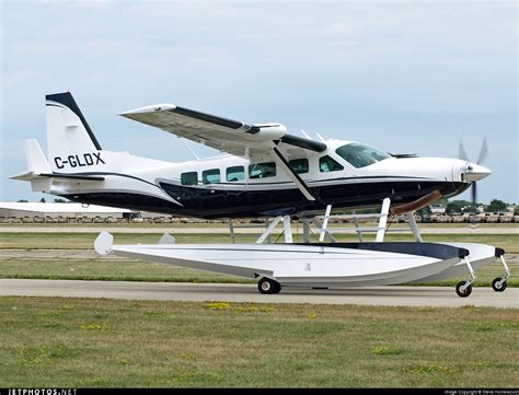 C GLDX Cessna 208 Caravan Private Steve Homewood JetPhotos