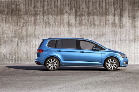 Revista Coche Todos Los Datos Del Nuevo Volkswagen Touran 2016