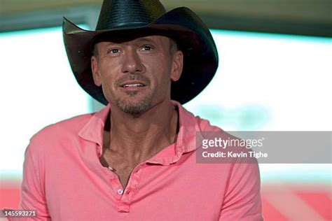 Kenny Chesney And Tim Mcgraw Brothers Of The Sun Tour Kick Off Press