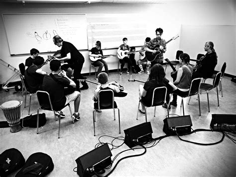 News | Seattle Circle Guitar School | A nonprofit music school devoted