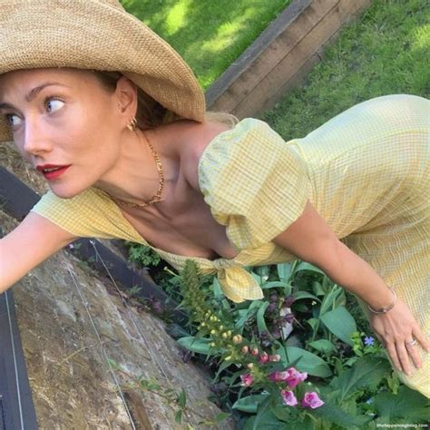 Clara Paget Nude Sexy Collection Photos Videos Updated TheFappening