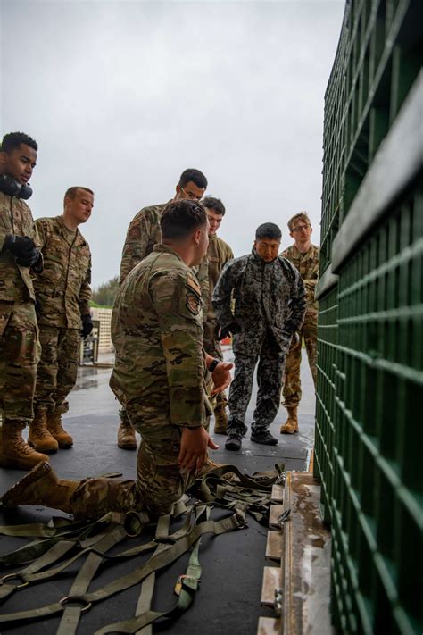 Us Air Force Japan Air Self Defense Force Develop New Skills With Ace