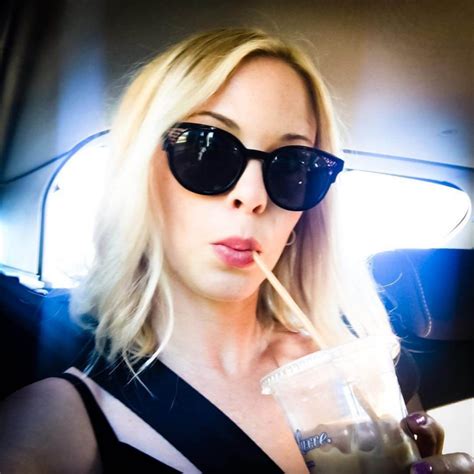 Hot Amy Gumenick Photos ThBlog