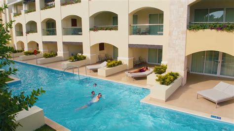 Check Out Our Grand Swim Up Suite Moon Palace The Grand Cancun