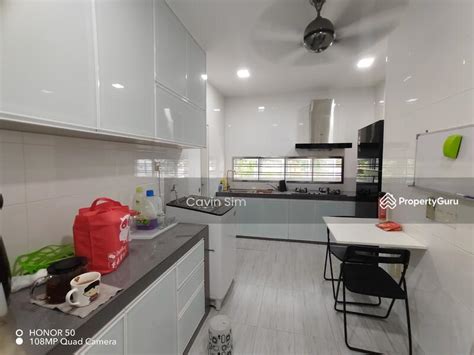 FULLY RENOVATED FULLY FURNISH END LOT HOUSE ZON 7 TAMAN BUKIT INDAH