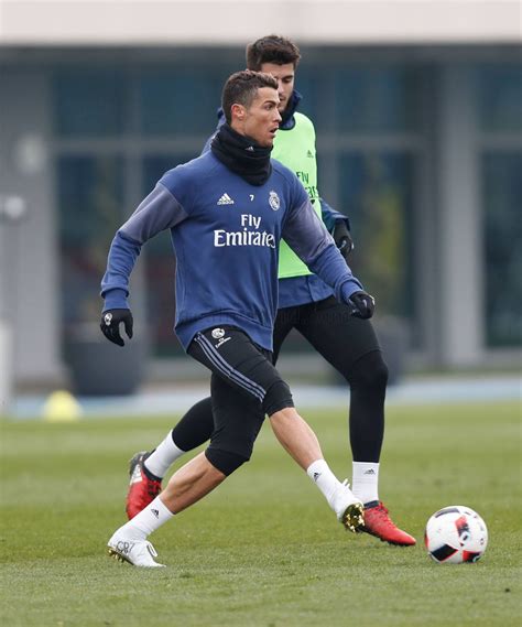 Cristiano Ronaldo Debuts Modified Nike Mercurial Superfly Cr7 Vitórias Ballon Dor Boots Footy