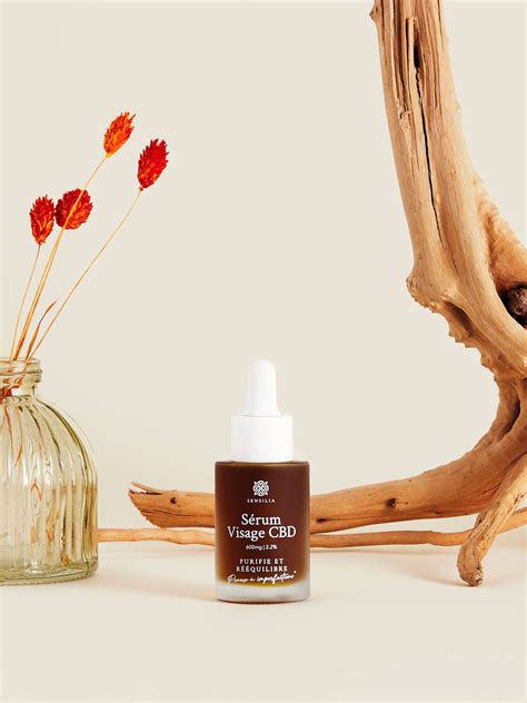 Sérum Visage CBD Equilibrant Peaux Mixtes Grasse Laboratoire Sensilia