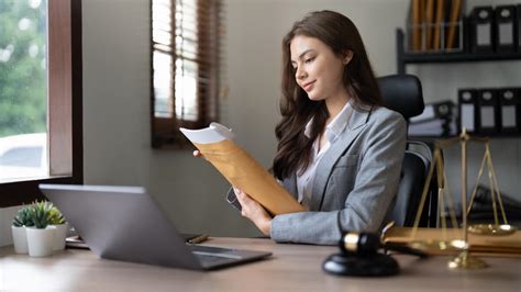 Pós Graduação Em Direito Bancário