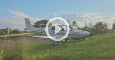 VÍDEO Avião monomotor cai duas pessoas em Lages