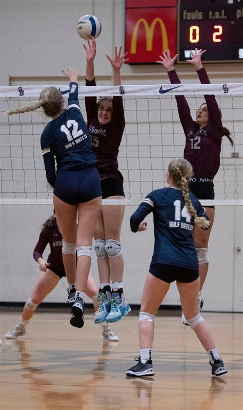 Volleyball: Gulf Breeze captures fourth-straight district title