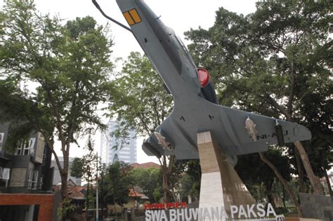 Melihat Sejarah Monumen Swa Bhuwana Paksa Pesawat Tempur A Skyhawk