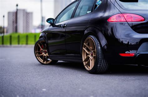 Black Seat Leon Sits Well on JR Rims with Brembo Brakes — CARiD.com Gallery