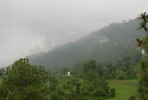 Parwanoo Hill Station Tour | Parwanoo in Himachal Pradesh