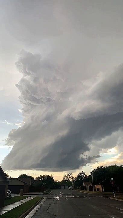 Supercell Over Lubbock Texas Video Dailymotion