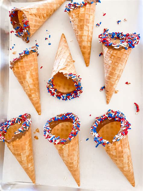 4th of July Chocolate Dipped Ice Cream Cones With Sprinkles - From ...