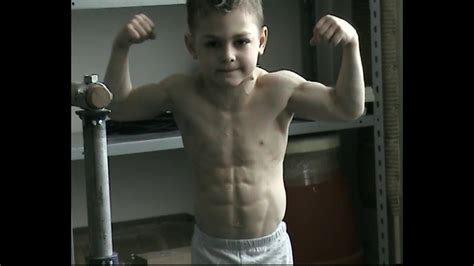 Giuliano Stroe The World Strongest Kid Youtube