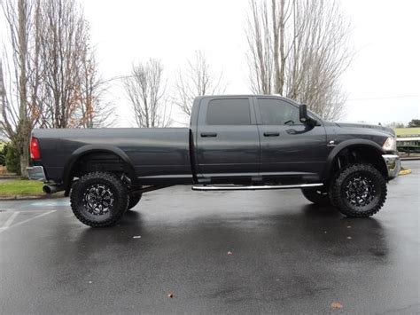 2013 Ram 3500 CUMMINS DIESEL / 6-SPEED MANUAL / LIFTED LIFTED