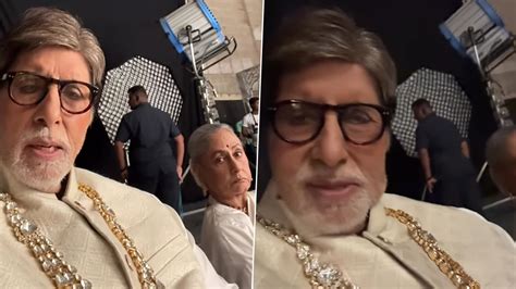 Agency News Jaya Bachchan Smiles For The Camera As Amitabh Bachchan